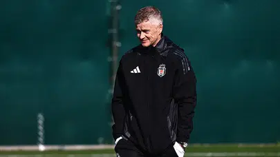 Ole Gunnar Solskjaer'dan genç yeteneklere şans! Mustafa Hekimoğlu ve Ernest Muci hazır