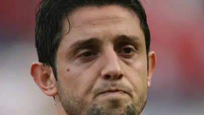 Nihat Kahveci Kimdir? Başarılarla Dolu Futbol Kariyeri ve Hayatı