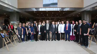 Başkan Bozbey’den doktorlara anlamlı ziyaret