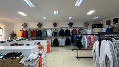 Sincan Belediyesi'nden 885 çocuğa bayram sürprizi: Yarım Elma Hayır Çarşısı kapılarını açtı!