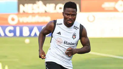 Daniel Amartey Futbol Kariyerine Veda mı Ediyor?