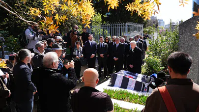 Beşiktaş’ın Efsanesi Baba Hakkı, Mezarı Başında Saygıyla Anıldı