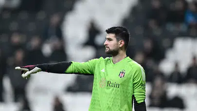 Ersin Destanoğlu'ndan Kalesini Kapatan Performans!