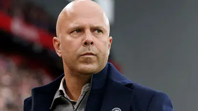 Liverpool'da sular durulmuyor: Slot'un kader maçı yaklaşıyor!