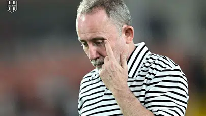 Efsaneleri yarıştırmak kime tarıyor