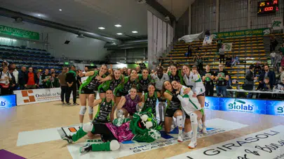 İlk maçı kazandılar ama altın sette yıkıldılar!