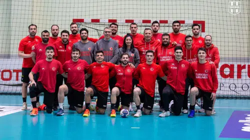 Millilerimiz Bulgaristan'ı devirip tur atladı