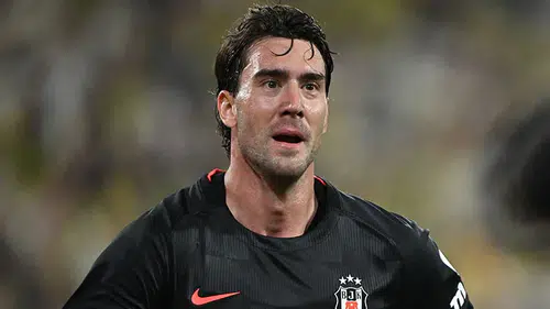 Dusan Vlahovic, Beşiktaş formasıyla Süper Lig’e güçlü giriş