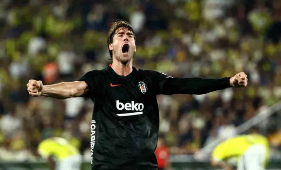 Vlahovic için antrenöründen özel paylaşım