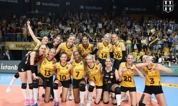 Sultanlar Ligi'nde VakıfBank durdurulamıyor