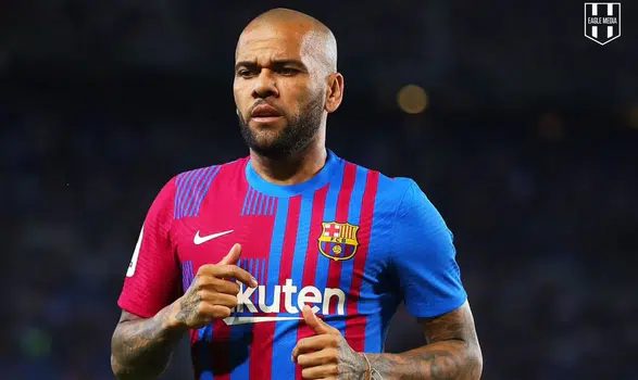 Dani Alves yeniden sahalara iniyor
