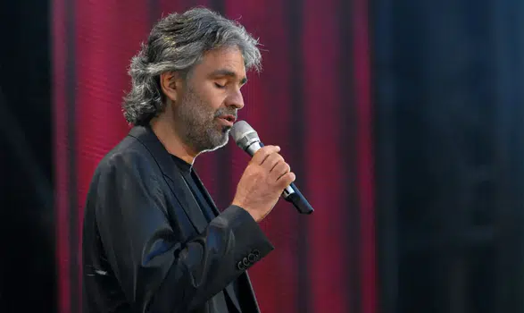 Andrea Bocelli'den Tüpraş Stadyumu’nda 30. yıl konseri!