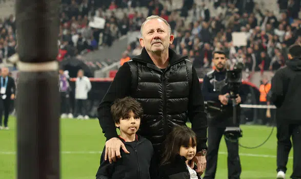 Sergen Yalçın’dan camiaya mesaj