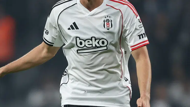 Beşiktaş’ın eski oyuncusu yeni takımında bekleneni veremedi!