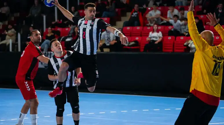 Beşiktaş Hentbolda Farklı Kazandı