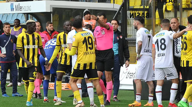 İstanbulspor 9 haftalık galibiyet hasretine son verdi