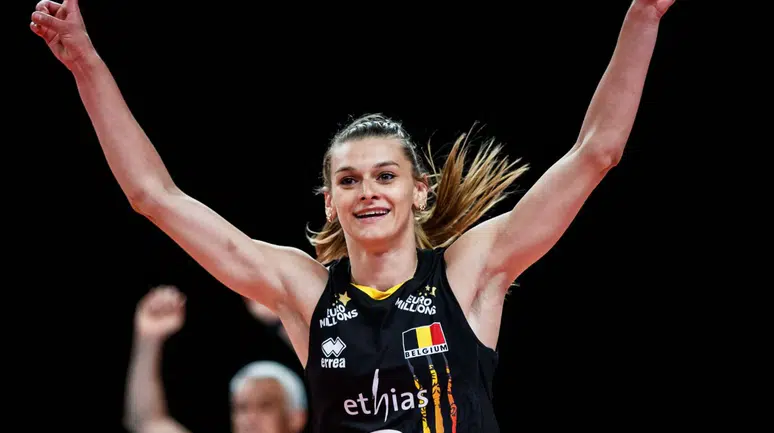 Britt Herbots ve arkadaşları Fenerbahçe'yi bekliyor!