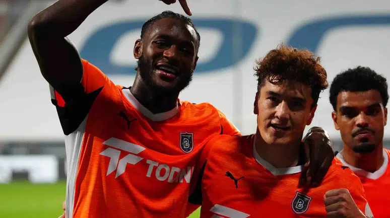 Başakşehir evinde Fenerbahçe karşısında galibiyet arıyor!