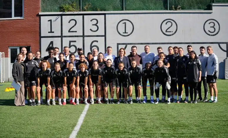 Beşiktaş Kadın Futbol Takımı’nda Teknik Direktör Değişikliği