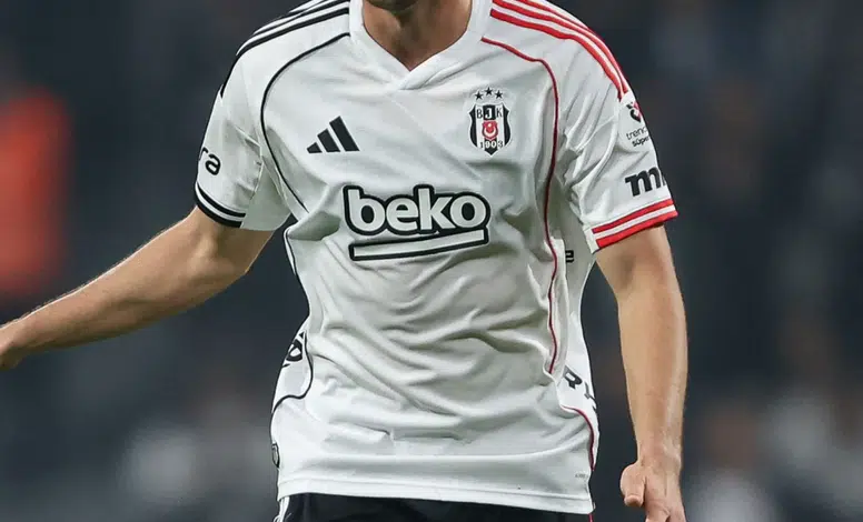 Beşiktaş’ın eski oyuncusu yeni takımında bekleneni veremedi!