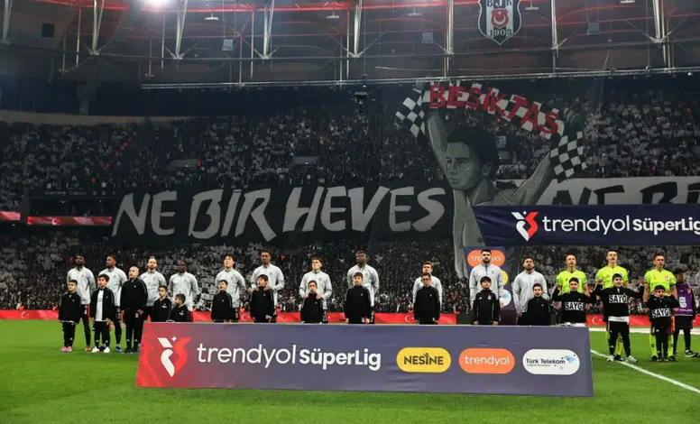 Sergen Yalçın’ın derbi sonrası soyunma odasında oyunculara mesajı