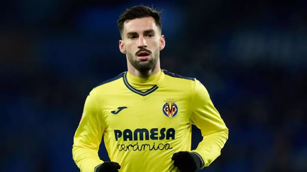 Alex Baena Kaç Yaşında?