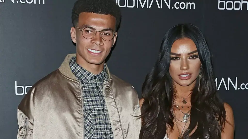 Dele Alli Evli Mi?