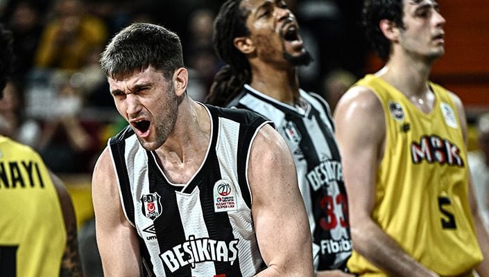 Dustin Sleva'nın Fiziksel Özellikleri Neler?