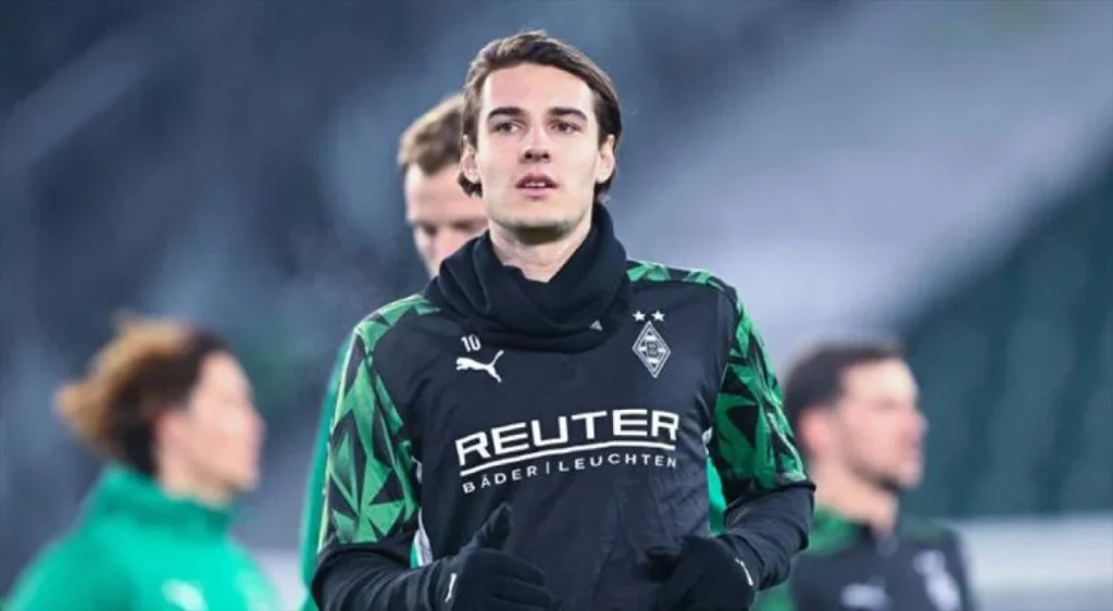 Florian Neuhaus Nereli?