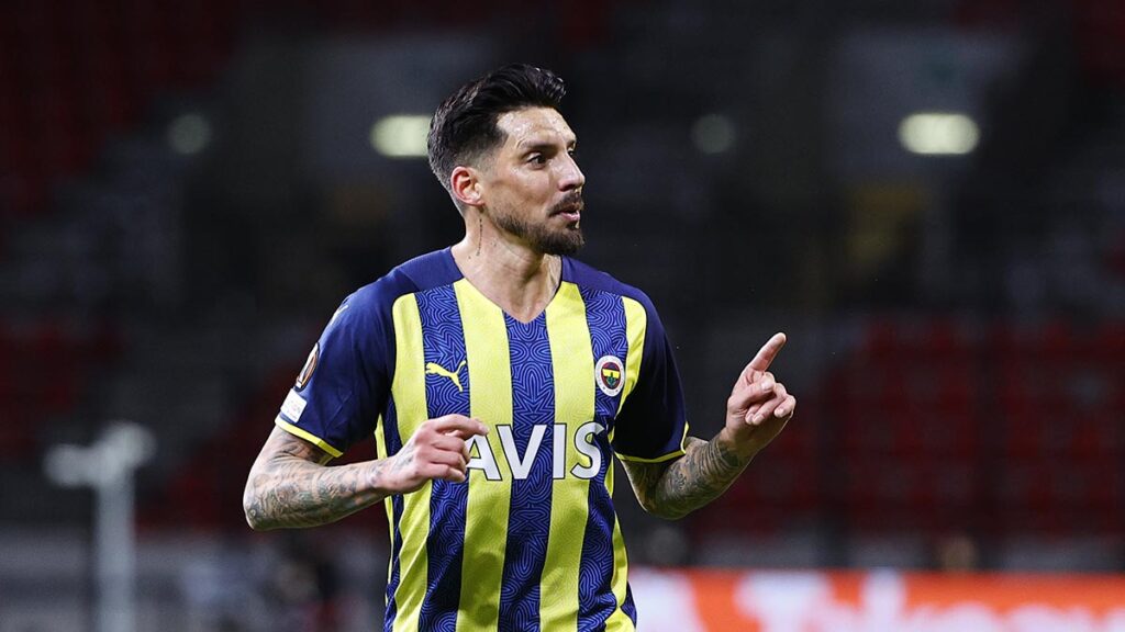 José Sosa Futbol Tarzı ve Karakteristik Özellikleri