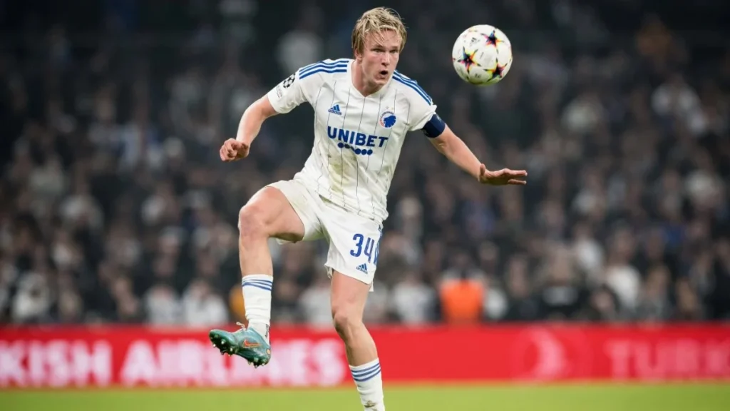 Leicester City Transferi ve İngiltere Dönemi