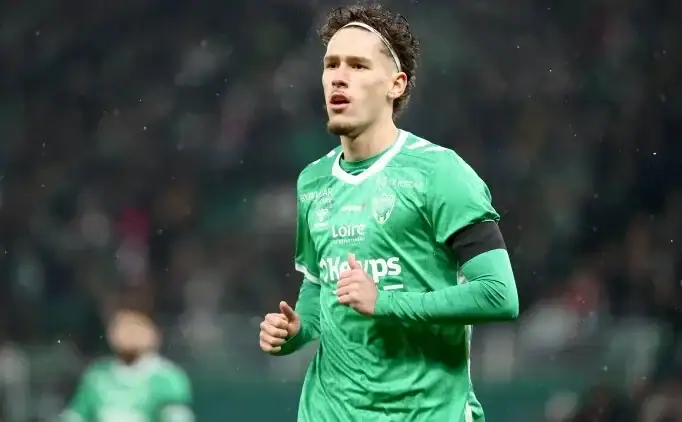 Lucas Stassin Fiziksel Özellikleri Neler