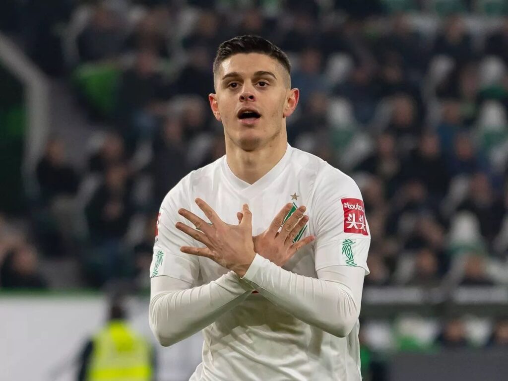 Milot Rashica Kaç Yaşında?