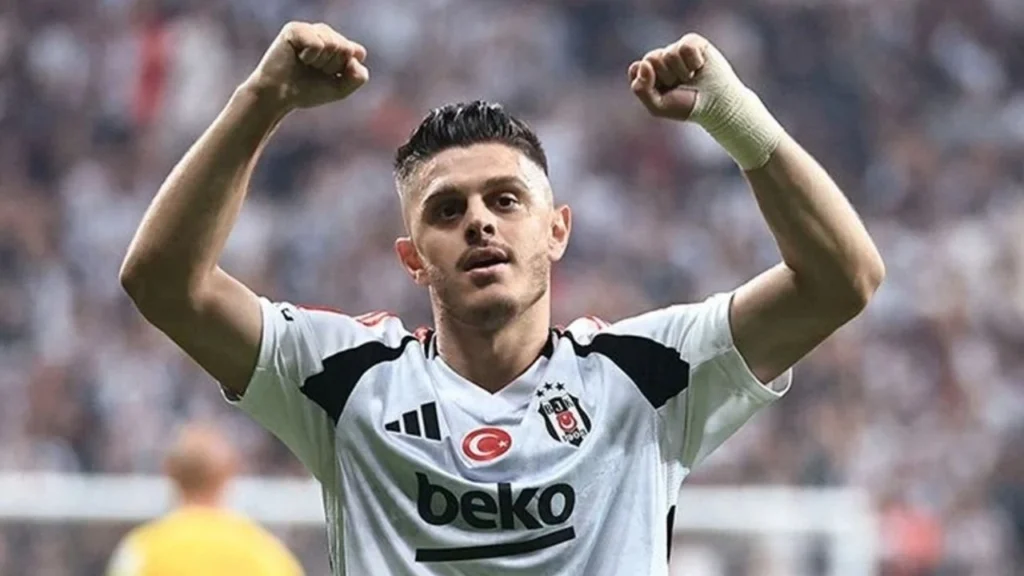 Milot Rashica'nın Oyun Tarzı