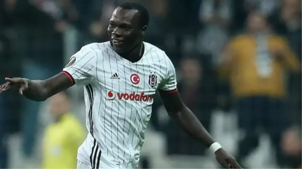 Vincent Aboubakar Kimdir?