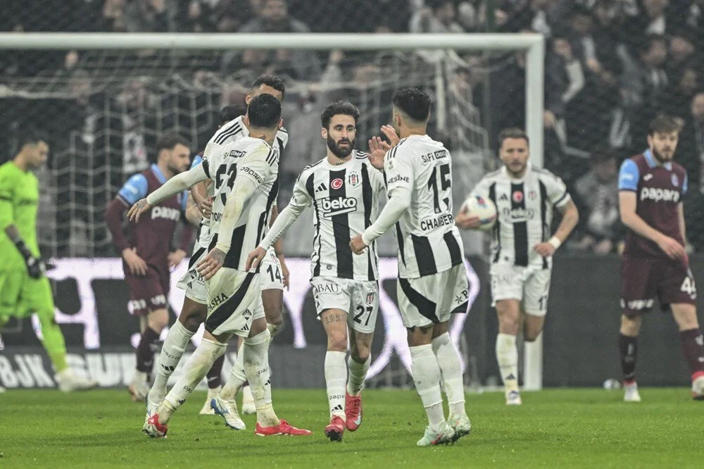 Beşiktaş'ta Kadro Temizliği