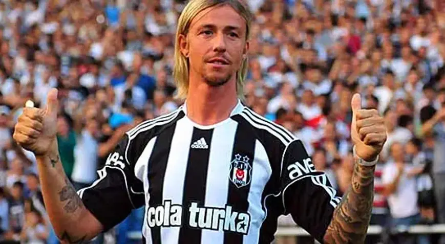 "Hayır, Çünkü Orası Benim Takımım Değil"