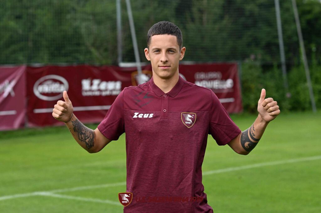 Serie C Yolcusu Sol Beke Kanca!