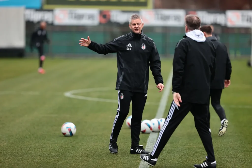 Beşiktaş, yeni sezon hazırlıkları kapsamında Avusturya’ya gidiyor Ole Gunnar Solskjaer
