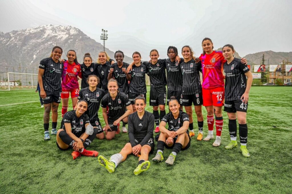 Beşiktaş Kadın Futbol Takımı