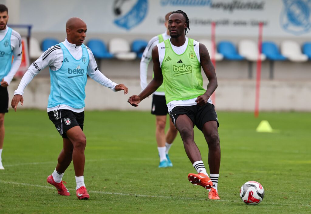 Beşiktaş Sezon Hazırlıkları Devam Ediyor