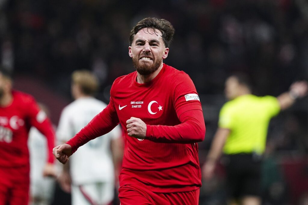 Beşiktaş, Orkun Kökçü Transferi İçin Temaslarını Sürdürüyor Orkun Kökçü