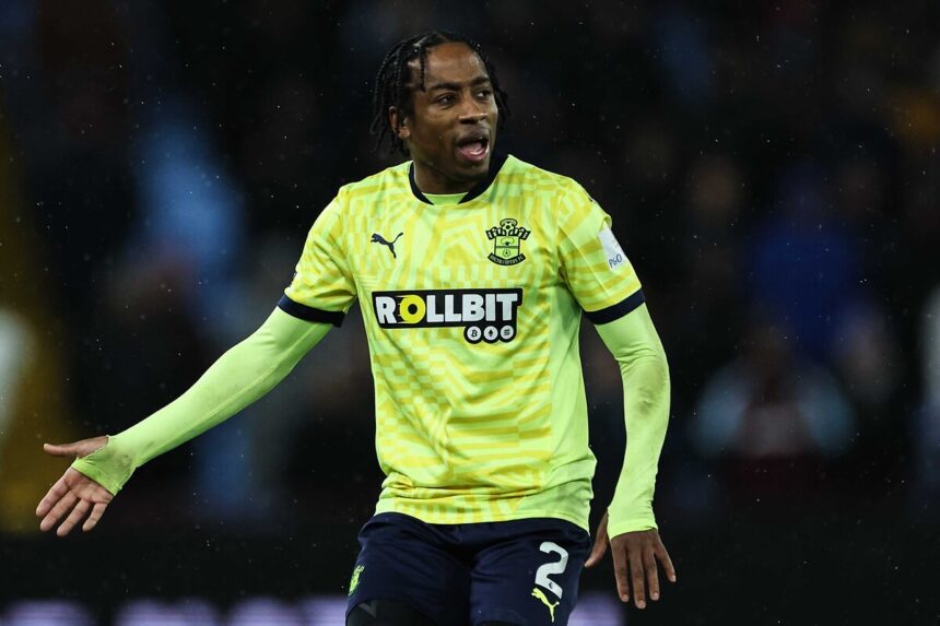 Walker Peters Pazartesi İstanbul'a Geliyor !