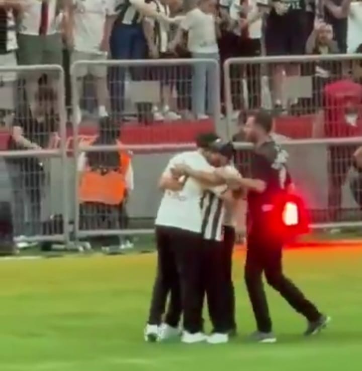 Orkun Kökçü’den Yürek Isıtan Hareket