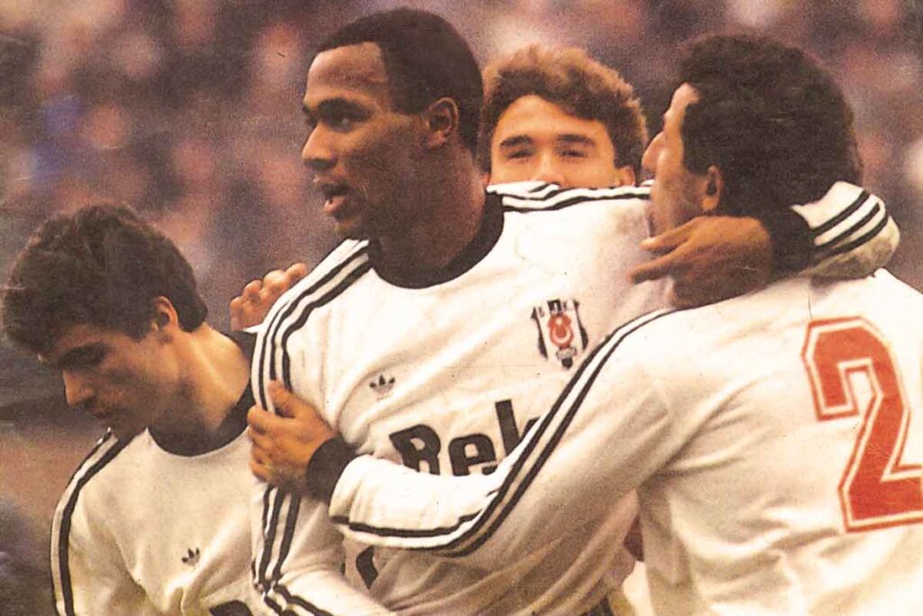 Les Ferdinand'dan Tammy Abraham Yorumu Les Ferdinand