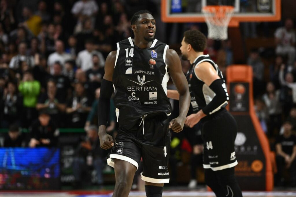 Beşiktaş GAİN, Ismael Kamagate'yi Kadrosuna Katıyor! Ismael Kamagate