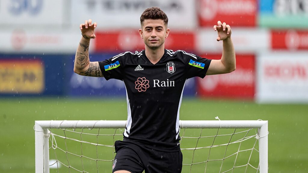 Beşiktaş’ta Kamp Kadrosu Netleşti! Kerem atakan kesgin 