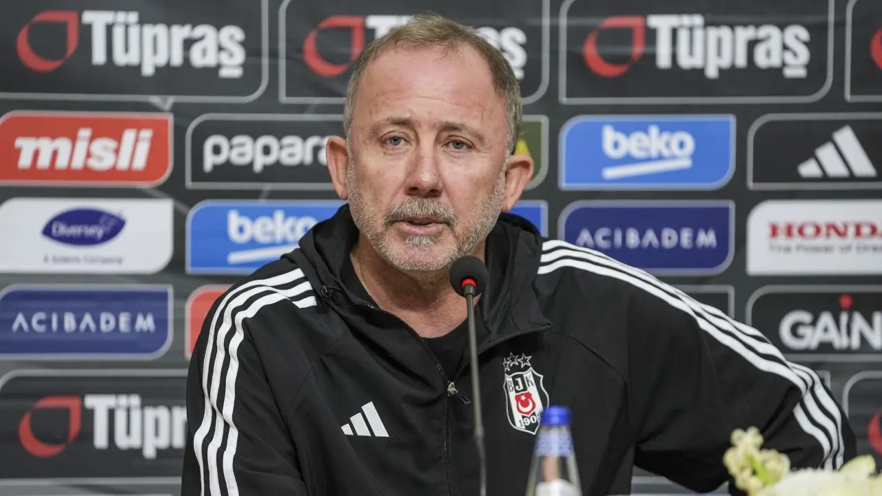 Beşiktaş'tan açıklama: Sergen Yalçın operasyon geçirdi - Dünya Gazetesi