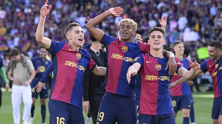 Barcelona, LaLiga'da şampiyonluğa bir adım uzaklıkta - Futbol Haberleri