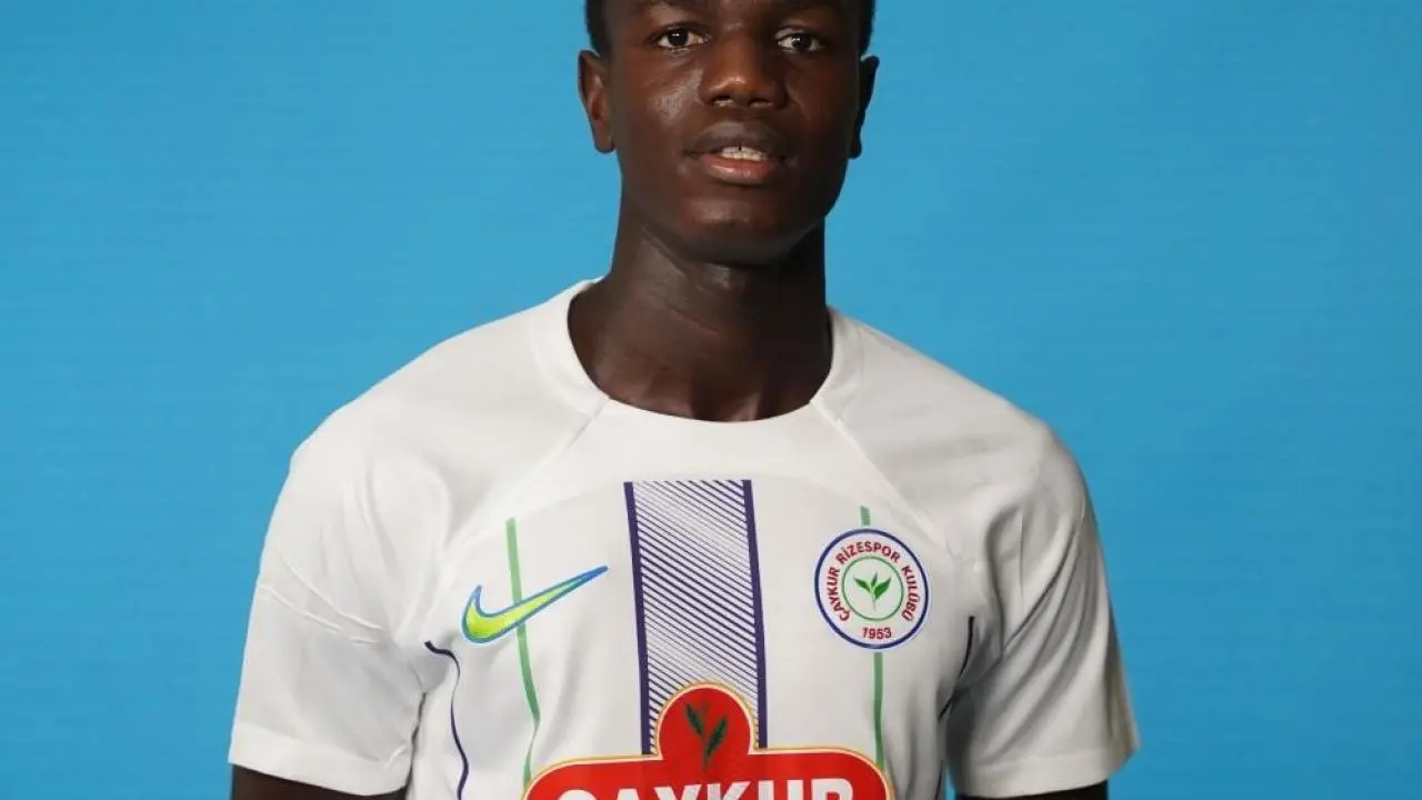 Çaykur Rizespor, Mame Mor Faye'yi renklerine bağladı - Haber 7 SÜPER LİG
